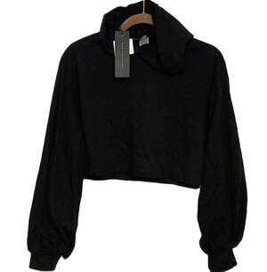 NWT Know One Cares Soft Lightweight Hoodie Crop Top Sz Medium in Black